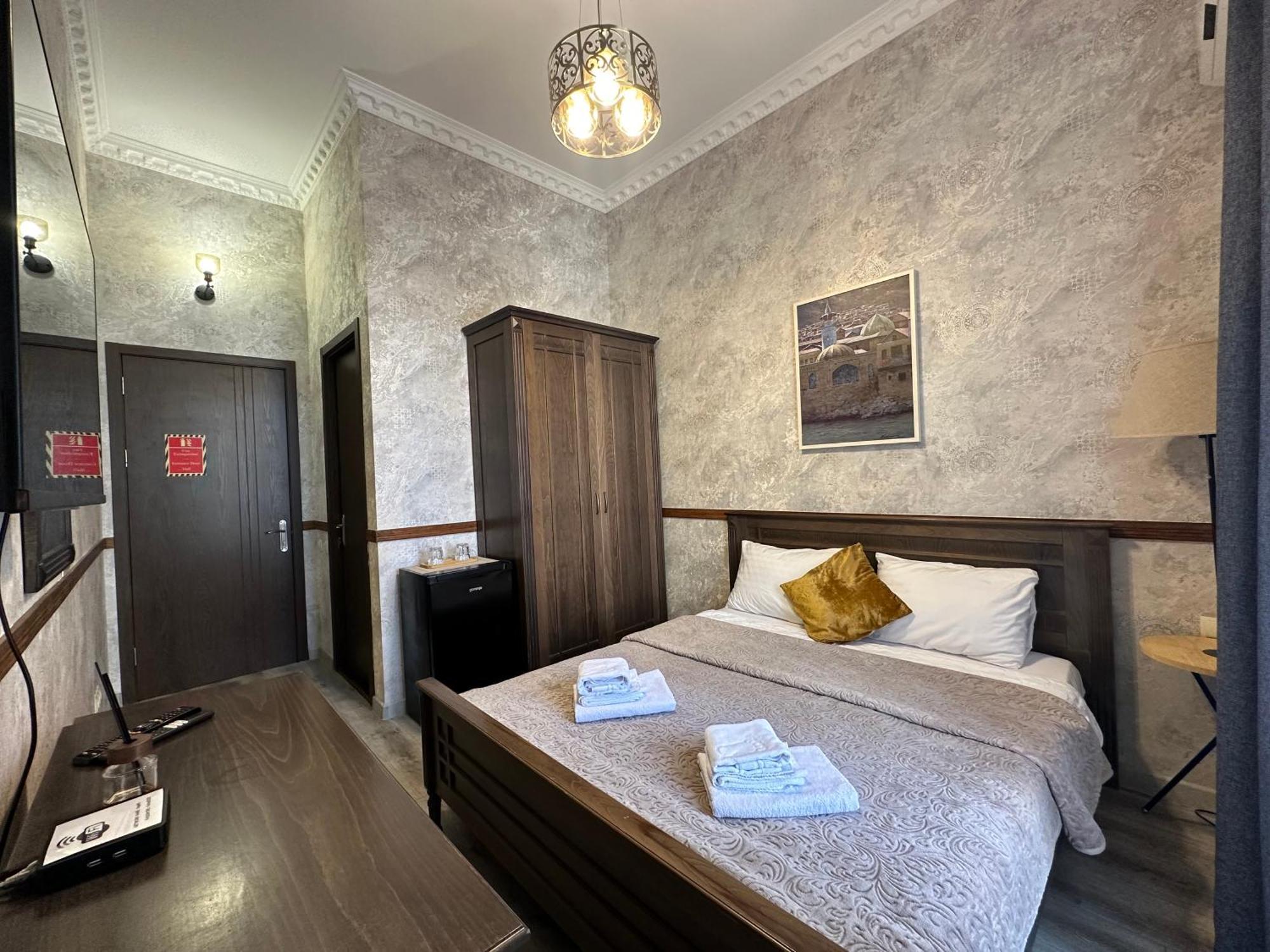Boutique Hotel Alegria Tbilisi Esterno foto
